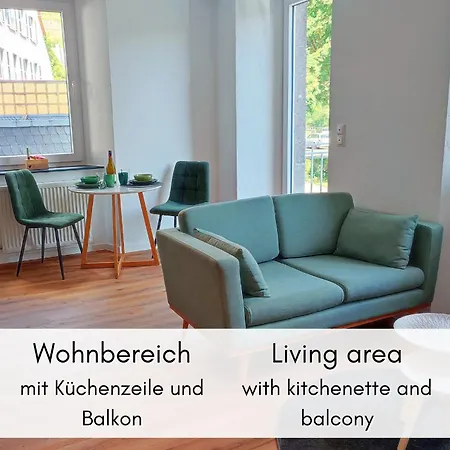 Winzerhaus Am Calmont - Charme & Moselblick Lägenhet Bremm